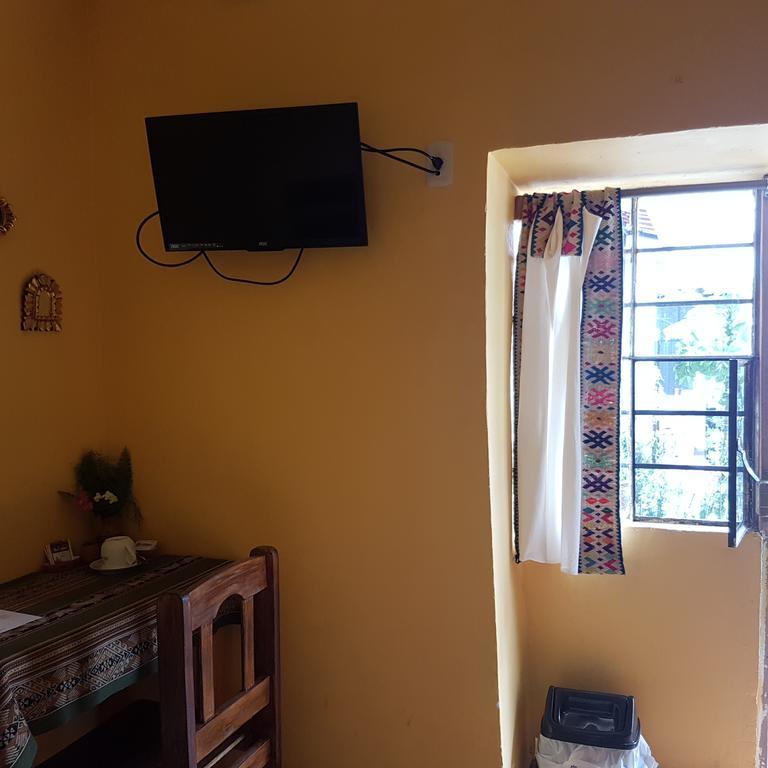 Hospedaje Familiar Kitamayu Pisac Exteriör bild