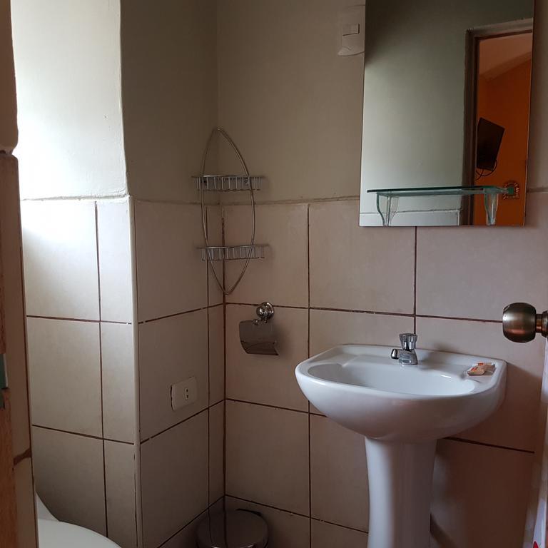 Hospedaje Familiar Kitamayu Pisac Exteriör bild