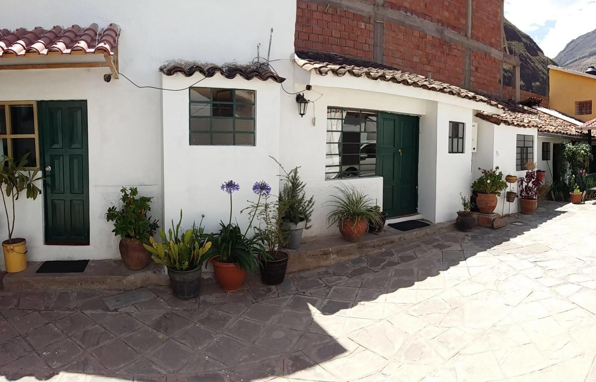 Hospedaje Familiar Kitamayu Pisac Exteriör bild