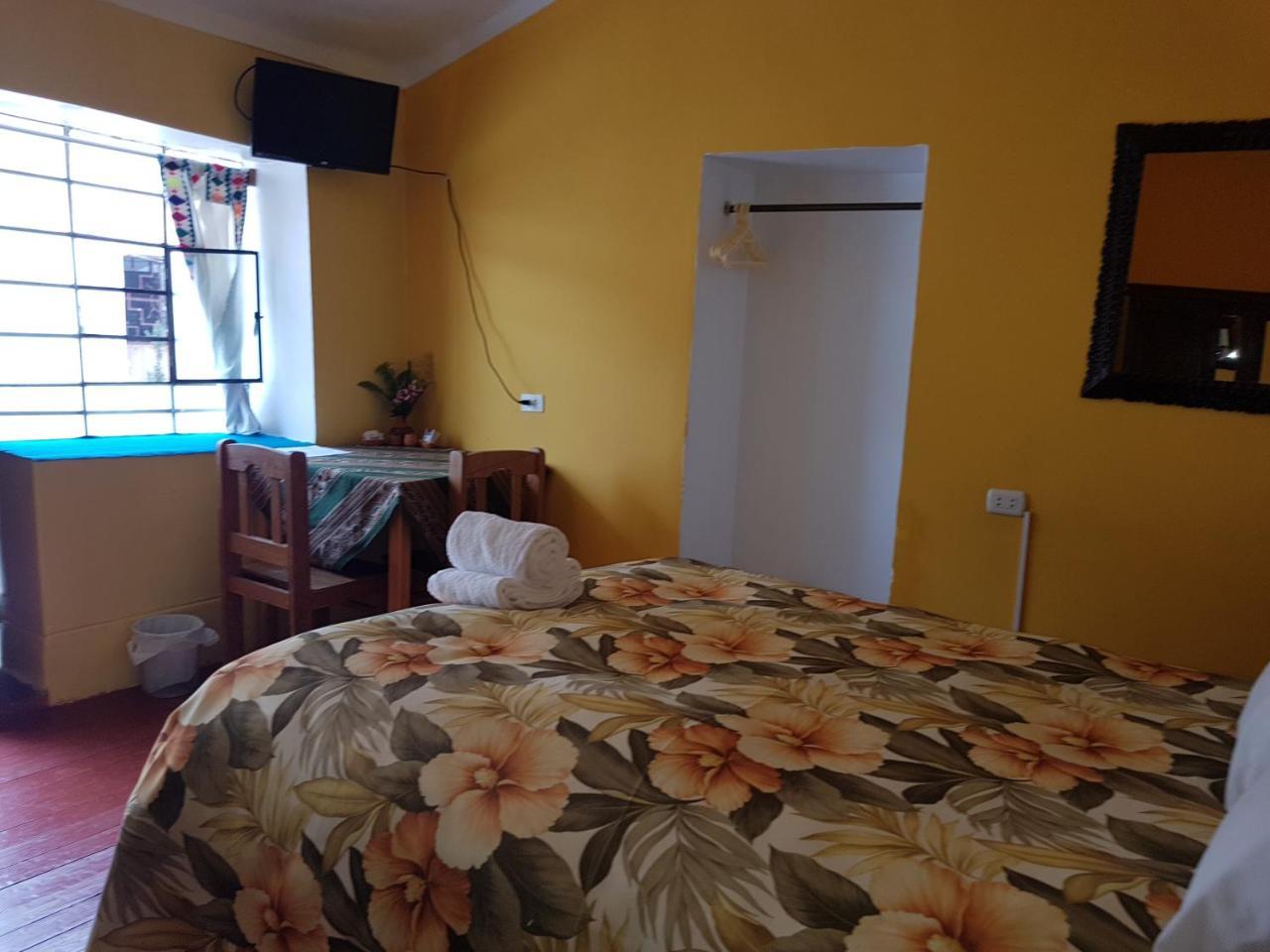 Hospedaje Familiar Kitamayu Pisac Exteriör bild